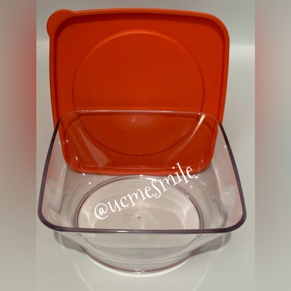 Tupperware Clear Crystalline Acrylic Small Fruit/Salad Bowl Set - Picture 4 of 5